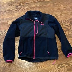 Women’s fleece north face jacket